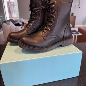 Vepose Black Combat Moto Boots with Lace-Up Design